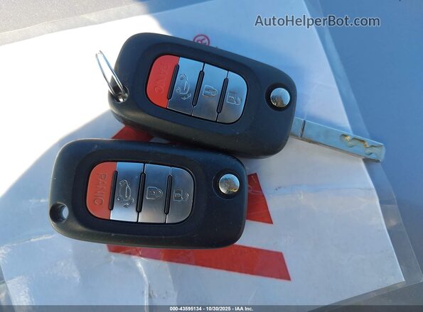 WMEFJ5DA2GK126111 2016 SMART FORTWO White Vista del salpicadero