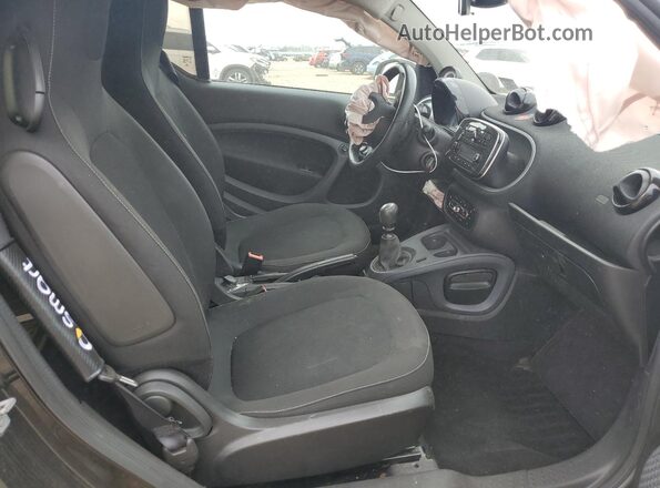 WMEFJ5DA4GK054621 2016 SMART FORTWO Двухцветный Вид задних сидений