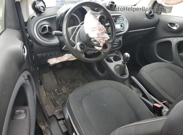 WMEFJ5DA4GK054621 2016 SMART FORTWO Двухцветный Вид панели приборов