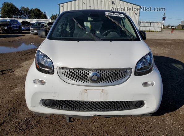 WMEFJ5DA9GK155072 2016 SMART FORTWO White Widok z przodu