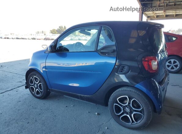 WMEFJ9BA9JK325027 2018 SMART FORTWO Two Tone Rear left