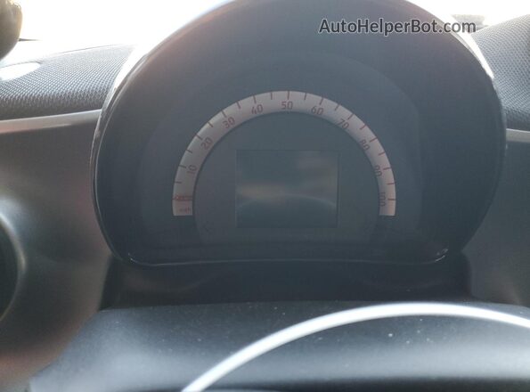 WMEFJ9BA9JK325027 2018 SMART FORTWO Two Tone Instrument cluster view