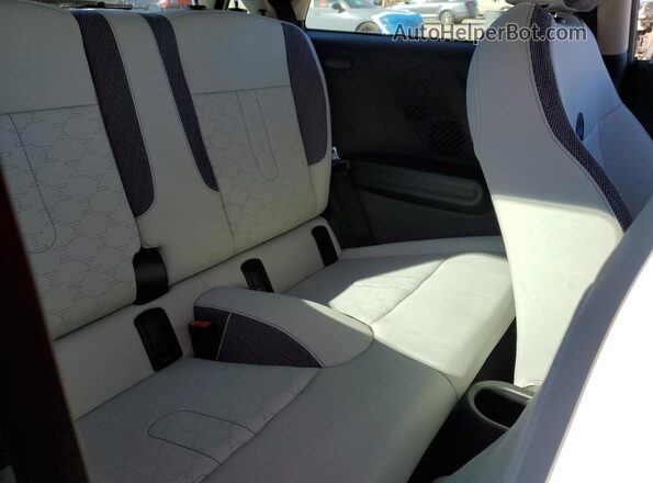 WMW23GD01S2W30049 2025 MINI COOPER Black Vista de los asientos traseros