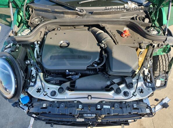 WMW23GD03S2X05429 2025 MINI COOPER Green Rear interior view