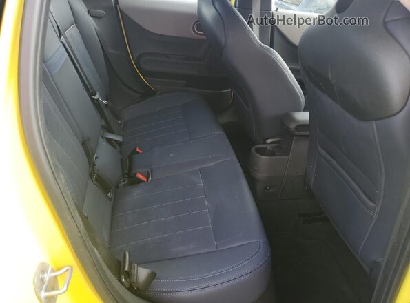 WMW53GD05S2X19992 2025 MINI COOPER Yellow Հետևի նստատեղերի տեսք