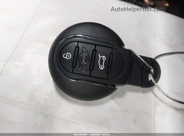 WMW73DH01R2U63393 2024 MINI HARDTOP White Առջևի վահանակի տեսք