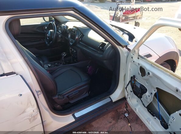 WMWLN5C51G2E30508 2016 MINI CLUBMAN Cream 