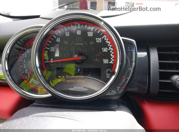 WMWXM9C55K2H39063 2019 MINI HARDTOP White Вид задніх сидінь