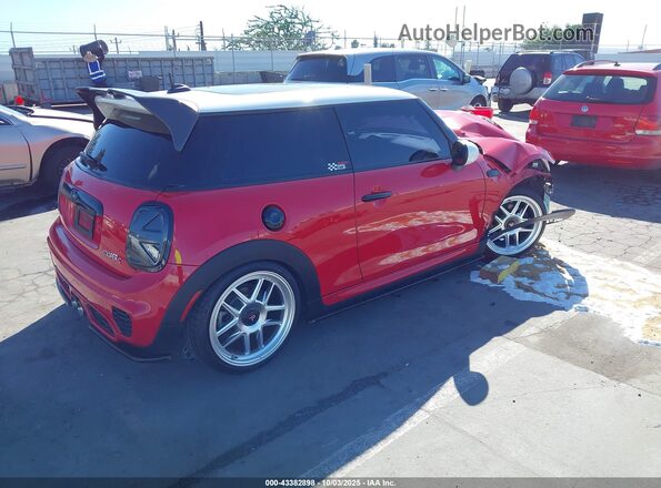 WMWXP7C55H3B93606 2017 MINI HARDTOP Red 