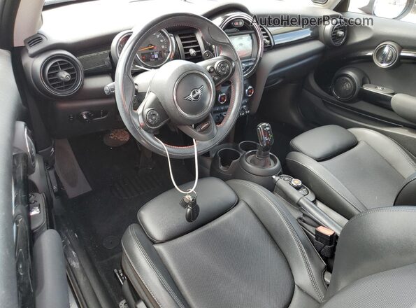 WMWXR5C00L2L42101 2020 MINI COOPER Red 