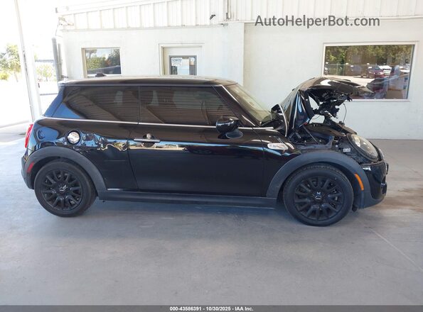 WMWXR5C02L2M55791 2020 MINI HARDTOP Black Вид задньої частини салону
