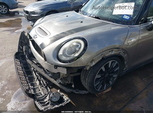 WMWXU3C59J2F49827 2018 MINI HARDTOP Gray Widok z przodu