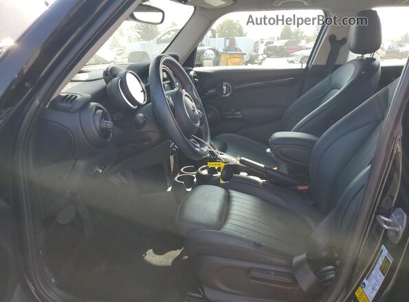 WMWXU9C01L2L97548 2020 MINI COOPER Blue Front interior view