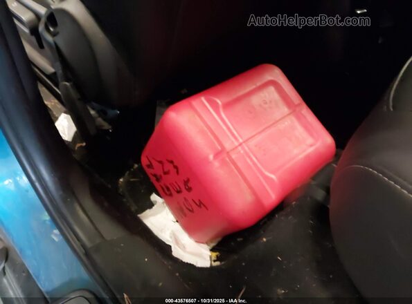 WMZ23BR08M3M77052 2021 MINI COUNTRYMAN Синий Вид задней части салона