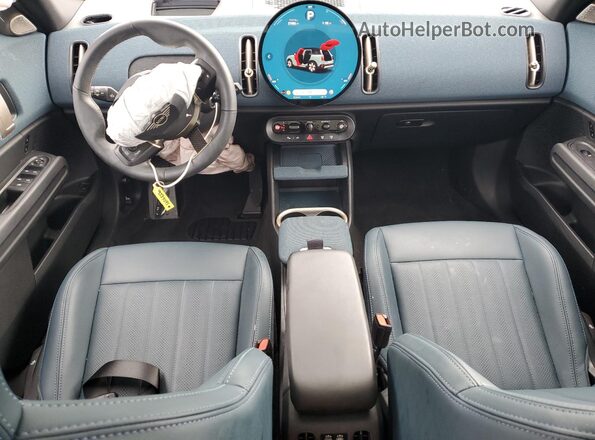 WMZ23GA09S7P50305 2025 MINI COUNTRYMAN Blue Вид панелі приладів