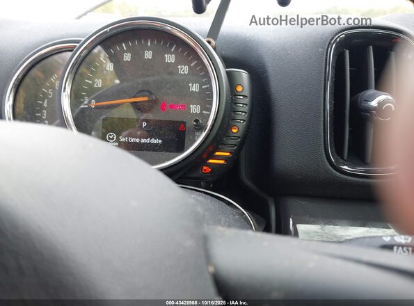 WMZYT5C30H3B66772 2017 MINI COUNTRYMAN White Vista de los asientos traseros