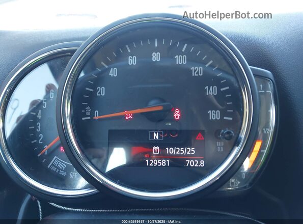 WMZYV5C30J3B75844 2018 MINI COUNTRYMAN White Vista de los asientos traseros