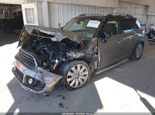 WMZYV5C38J3E02830 2018 MINI COUNTRYMAN Beige Przód lewy
