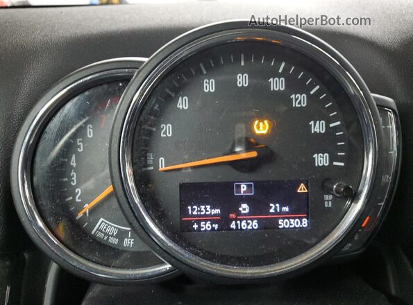 WMZYV5C58K3E05231 2019 MINI COOPER Black Սարքավորումների վահանակի տեսք