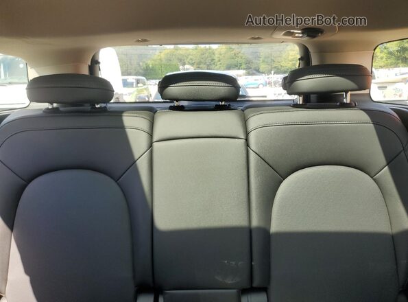 WMZYX1C04L3L55529 2020 MINI COOPER Black Vista de los asientos traseros