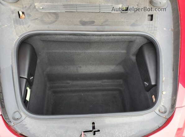 WP0AA2A84JK261025 2018 PORSCHE CAYMAN Красный Вид задней части салона
