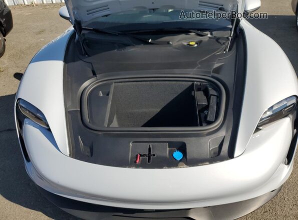 WP0AA2Y10NSA15509 2022 PORSCHE TAYCAN Silver Вид задньої частини салону
