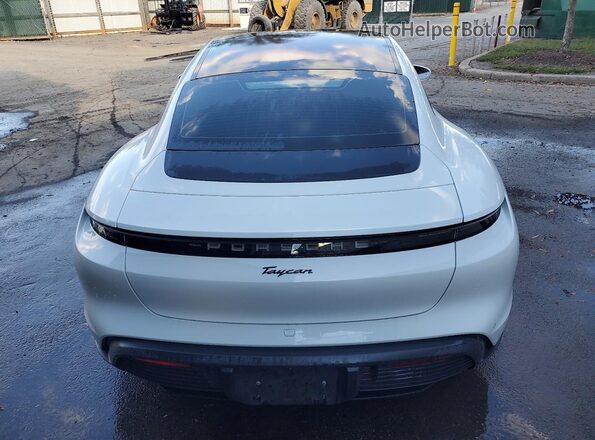 WP0AA2Y15MSA18016 2021 PORSCHE TAYCAN White Widok z tyłu