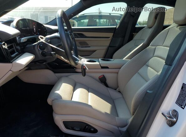 WP0AA2Y15MSA18016 2021 PORSCHE TAYCAN White Widok wnętrza z przodu