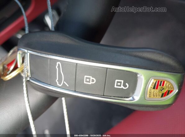 WP0AA2YA2SL004952 2025 PORSCHE PANAMERA Black Առջևի վահանակի տեսք
