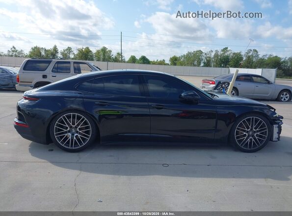 WP0AA2YA2SL004952 2025 PORSCHE PANAMERA Black Սալոնի հետևի տեսք