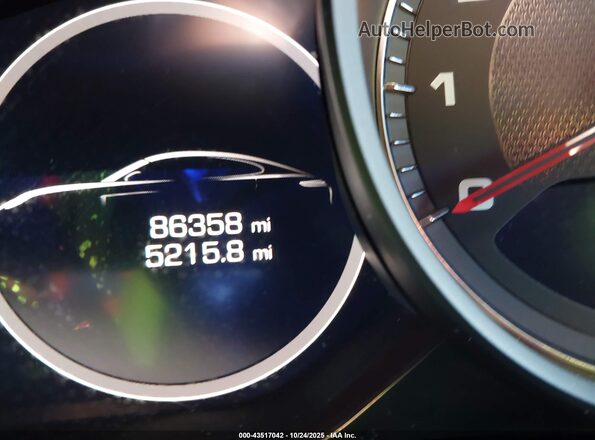 WP0AB2A79HL122016 2017 PORSCHE PANAMERA Black Widok tylnych siedzeń