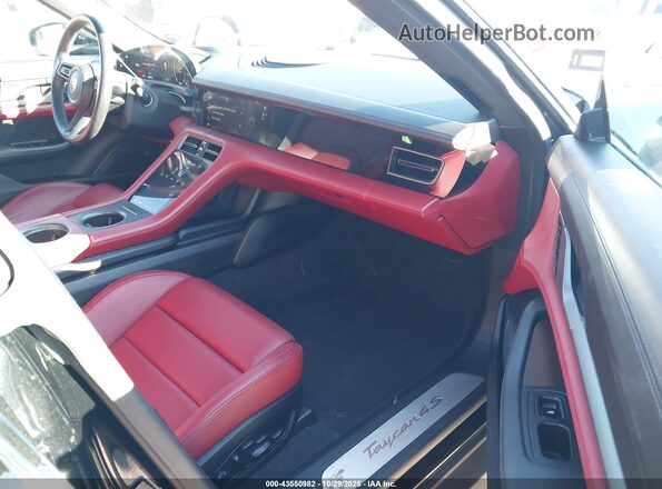 WP0AB2Y12LSA51664 2020 PORSCHE TAYCAN Black წინა სალონის ხედი
