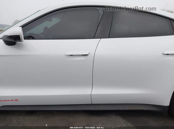 WP0AB2Y14LSA50175 2020 PORSCHE TAYCAN White Սալոնի 360 աստիճան տեսք
