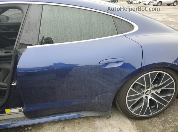 WP0AC2Y10LSA71456 2020 PORSCHE TAYCAN Blue Rear seats view