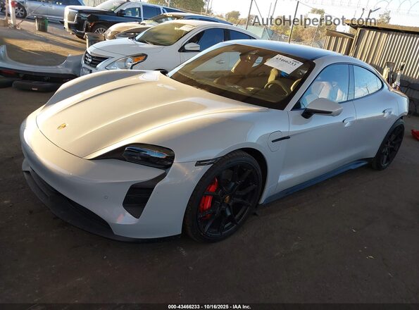 WP0AD2Y18RSA47296 2024 PORSCHE TAYCAN Gray Przód lewy