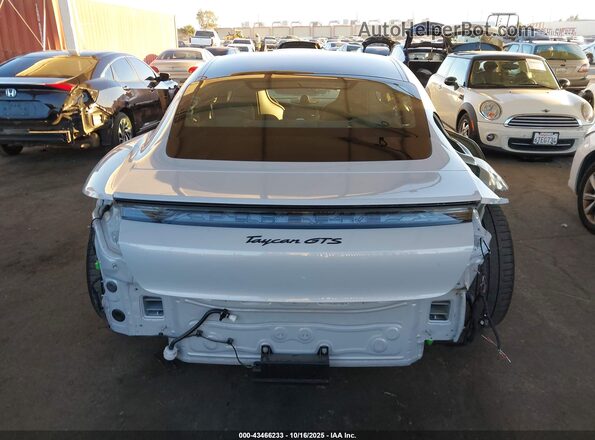 WP0AD2Y18RSA47296 2024 PORSCHE TAYCAN Gray 