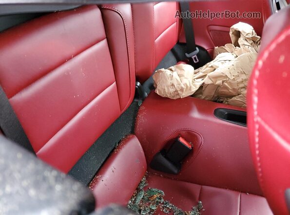 WP0CB2A95JS147808 2018 PORSCHE 911 Black Rear seats view