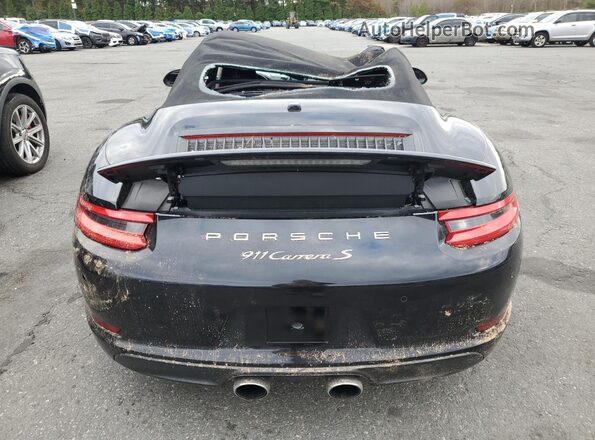 WP0CB2A95JS147808 2018 PORSCHE 911 Black Rear view