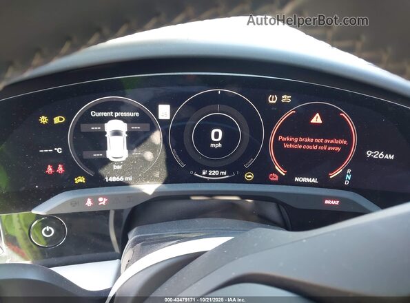 WP0CD2Y11PSA90187 2023 PORSCHE TAYCAN Silver Հետևի նստատեղերի տեսք