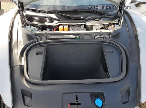 WP0CD2Y13RSA84250 2024 PORSCHE TAYCAN Серый Вид задней части салона