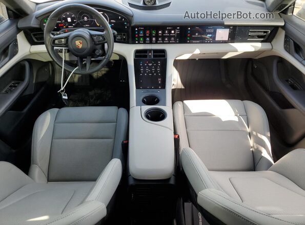 WP0CD2Y13RSA84250 2024 PORSCHE TAYCAN Серый Вид панели приборов