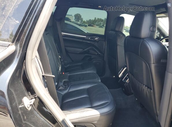 WP1AA2A29HKA80250 2017 PORSCHE CAYENNE Black 