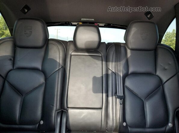 WP1AA2A29HKA80250 2017 PORSCHE CAYENNE Black 