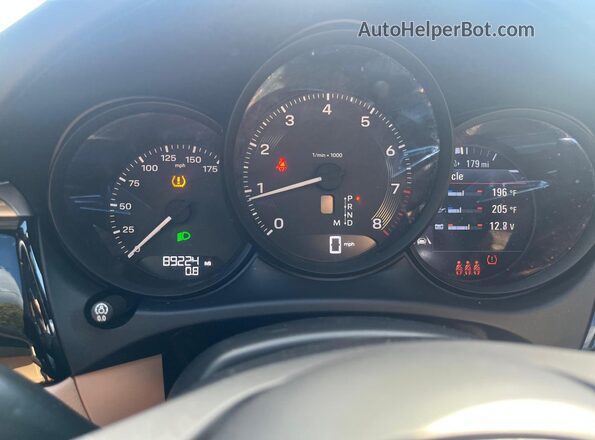 WP1AA2A50NLB01812 2022 PORSCHE MACAN Black Widok tylnych siedzeń