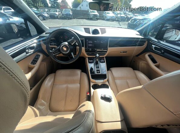 WP1AA2A50NLB01812 2022 PORSCHE MACAN Black Widok zestawu wskaźników