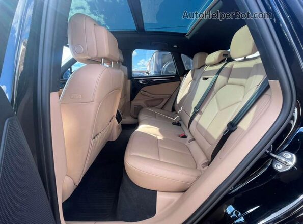 WP1AA2A50NLB01812 2022 PORSCHE MACAN Black Widok z tyłu
