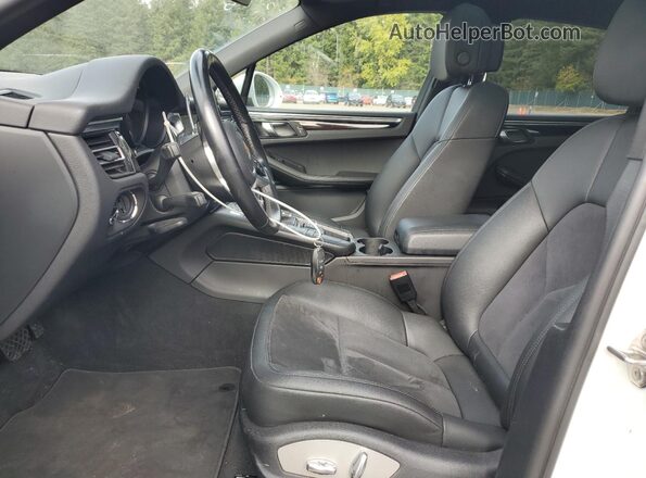 WP1AA2A53MLB06243 2021 PORSCHE MACAN White Widok wnętrza z przodu