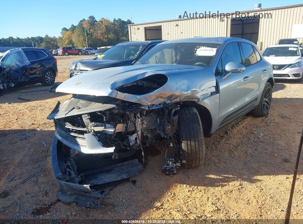 WP1AA2A53PLB18655 2023 PORSCHE MACAN Серебряный Передняя левая четверть