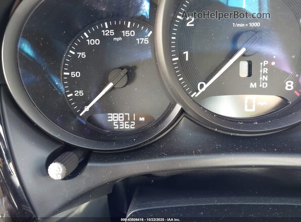 WP1AA2A53PLB18655 2023 PORSCHE MACAN Серебряный 