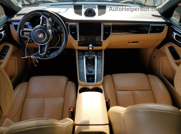 WP1AA2A54JLB12502 2018 PORSCHE MACAN Черный 